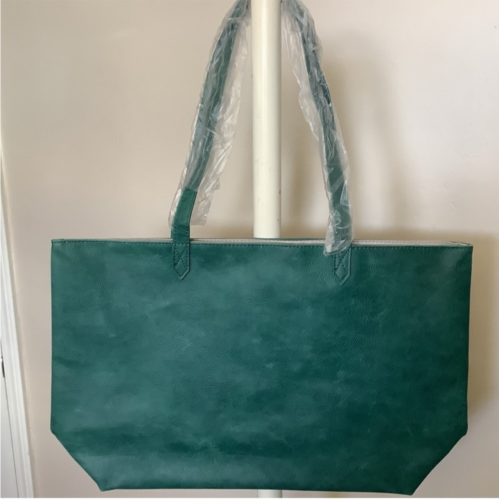 Thirty-One Jade Distressed Pebble Modern Tote